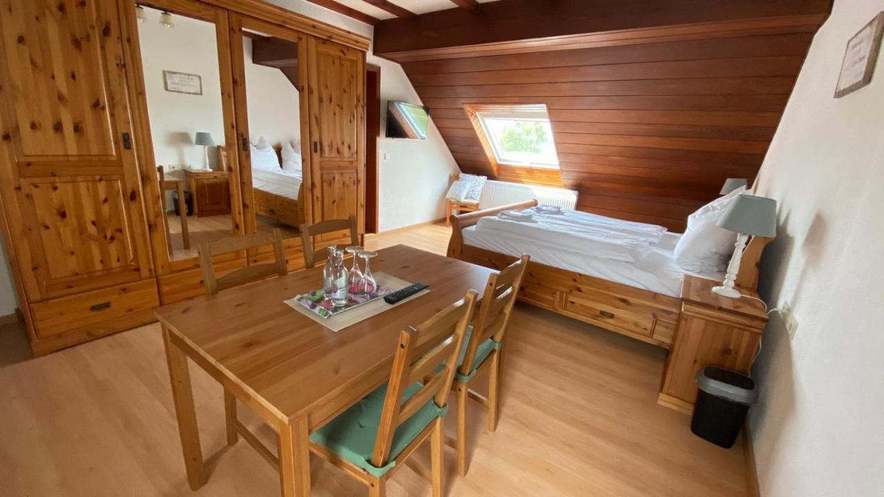 Landhaus Zum Mushof Hotel Wethen 외부 사진